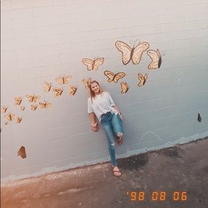 Meet your Posher, Jinger